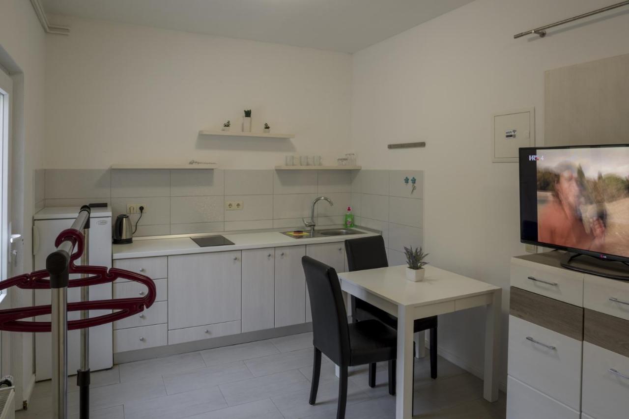 Apartments With A Parking Space Zuljana, Peljesac - 4573 Luaran gambar