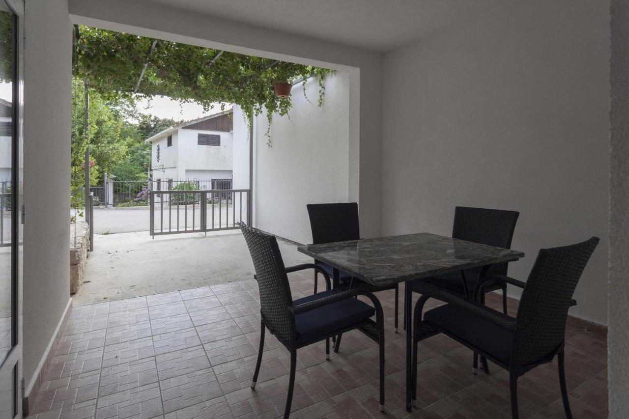 Apartments With A Parking Space Zuljana, Peljesac - 4573 Luaran gambar